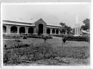 Teacher training college Bamanya, 1933. MSC Borgerhout Collection.